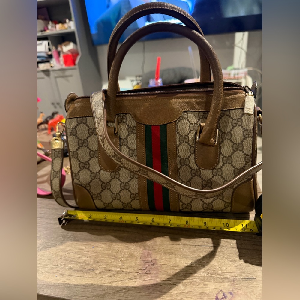 Gucci Beige and Green Satchel - Picture 2 of 9